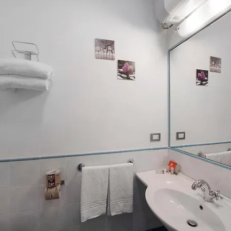 Modus Vivendi 406 Hotel apartamentowy *